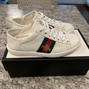 Authentic Gucci sneakers 36+